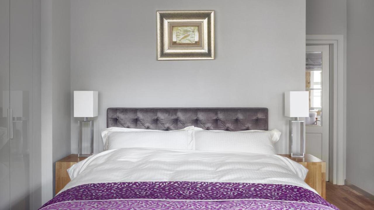 Deco By Downtown Apartment *