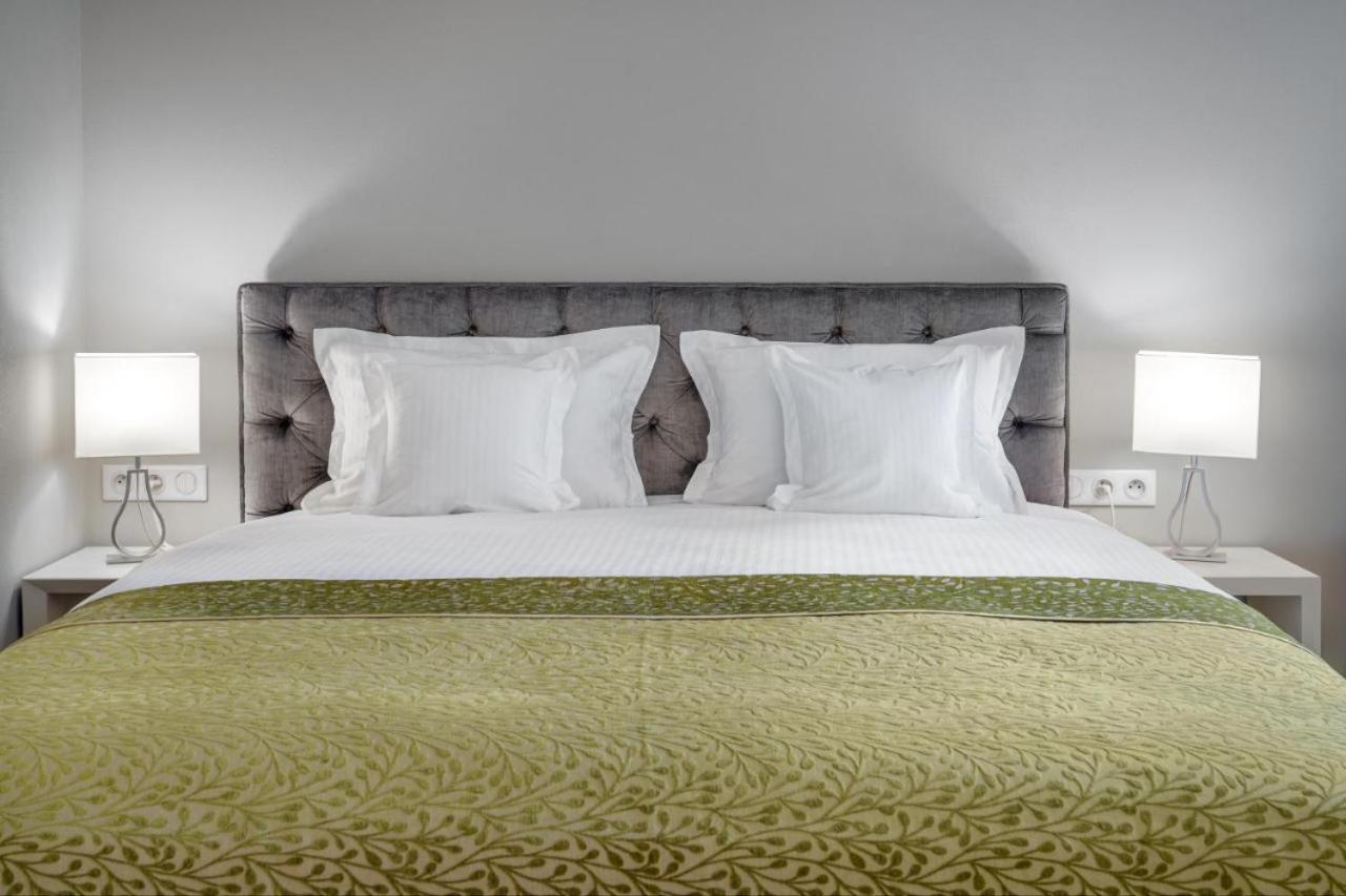 Deco By Downtown *